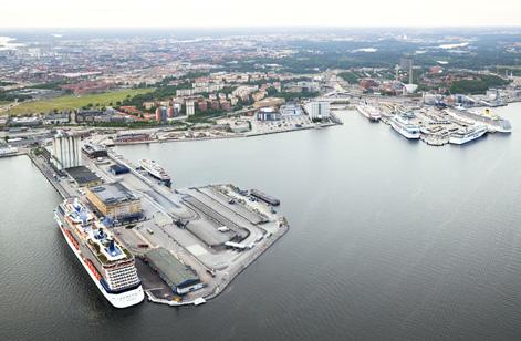 A T VIA M E Kristina Alvendal, ledare för Stadsutvecklarna i Värtahamnen. 10 Värtahamnen och Frihamnen som de de ser ut i dag. Jämför gärna med visionsbilden på sidan 7.