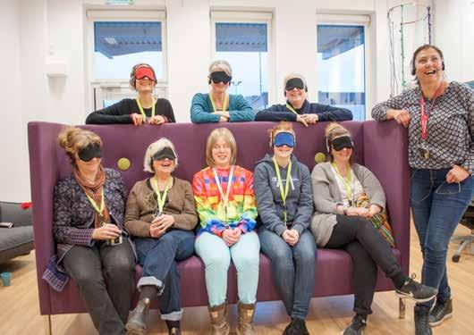 Syntolksutbildning Utbildningsort: Distans Antal platser: 8 Kurslängd: 1 läsår Omfattning: Halvfart HT 2018-08-20-2018-12-21 VT 2019-01-07-2019-05-17 Sista ansökningsdag 1 maj. Se sidan 22.