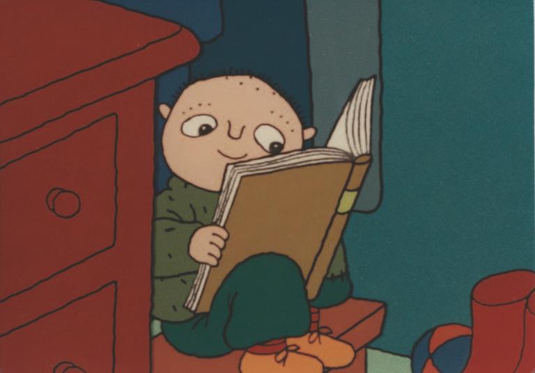 När alla sagt sina namn till lärarinnan berättar hon en hemlighet för dem. Alla skrattar.
