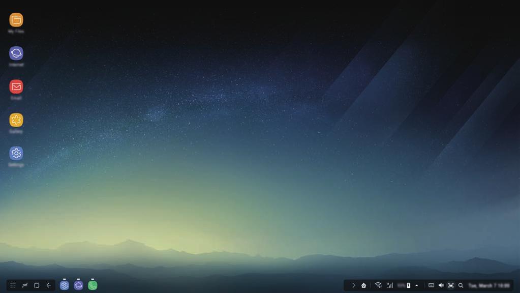 Program och funktioner Använda Samsung DeX Tryck lätt på STARTA SAMSUNG DeX på lägesväljarskärmen.
