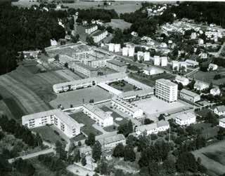 Under 1950-talet skedde en stor inflyttning till Göteborgsregionen och flera av kommunerna runt omkring planerade för ökat bostadsbyggande.