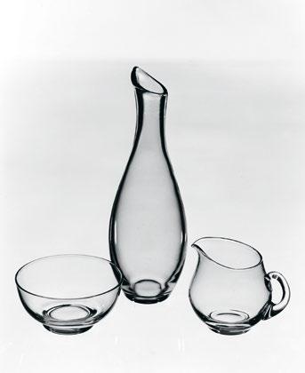 Han var en mångsysslare som förutom att formge glas arbetade som illustratör,