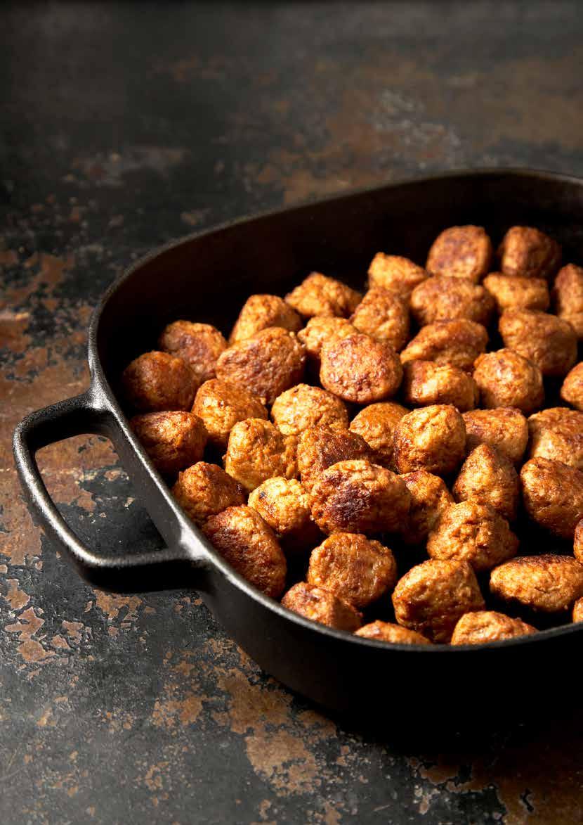 Allmänt om kött Enligt lagen definieras kött som skelettmuskulatur av däggdjurs- och fågelarter, med naturligt ingående eller förenad vävnad.