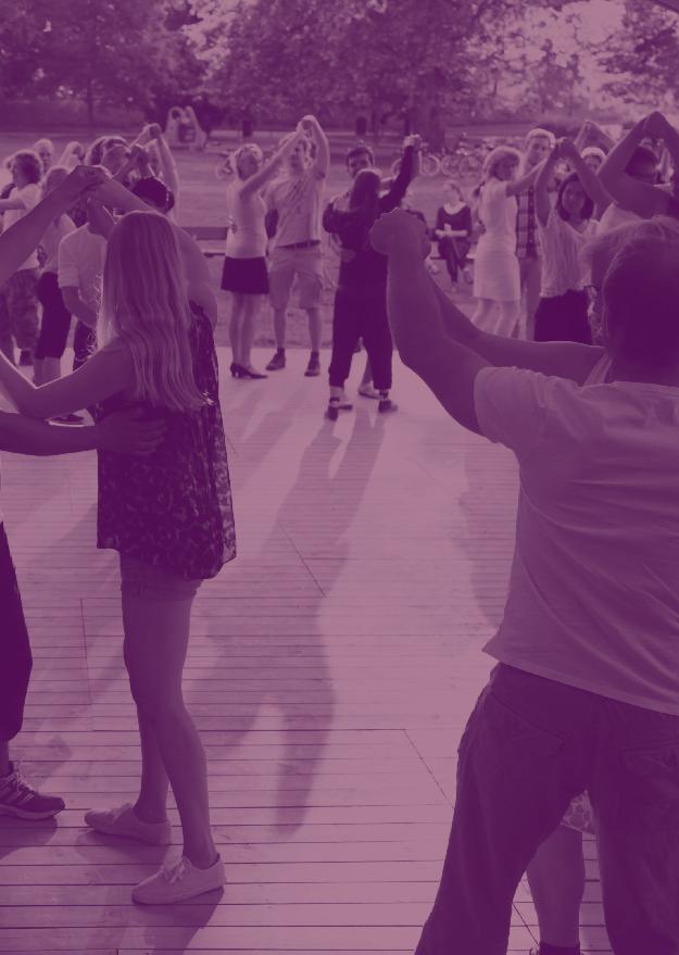Sommarlunds dansbana 15/6 10/8 Picknickdansen är ett populärt Sommarlundkoncept där du får möjlighet att prova på flera typer av sällskapsdans. Olika dansföreningar ansvarar för olika kvällar. OBS!
