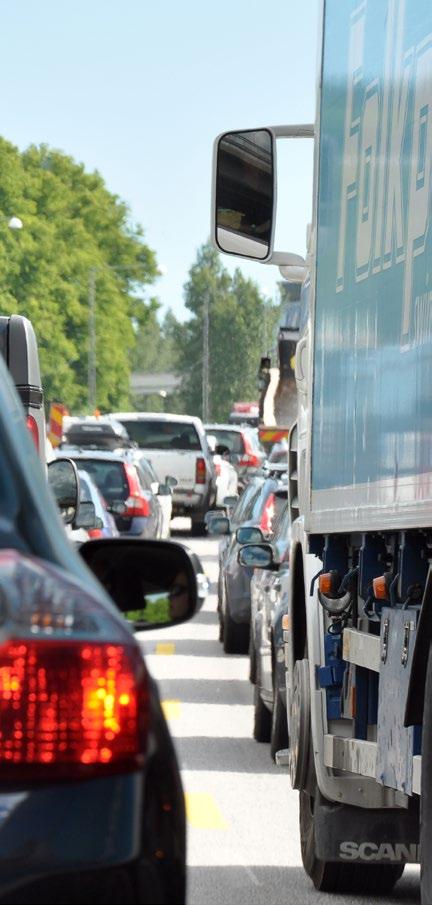 Vägnät med i huvudsak lokal funktion, för vilket kommunerna är väghållare, utformas och dimensioneras för att hantera trafik av lokal karaktär.