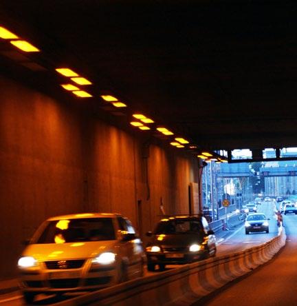 Större vikt ska läggas på att minimera effekterna av planerade störningar, exempelvis genom arbete under nätter och helger. Kostnaden för skiftarbete m.m. bör i högre grad ställas mot trafikantkostnaden.