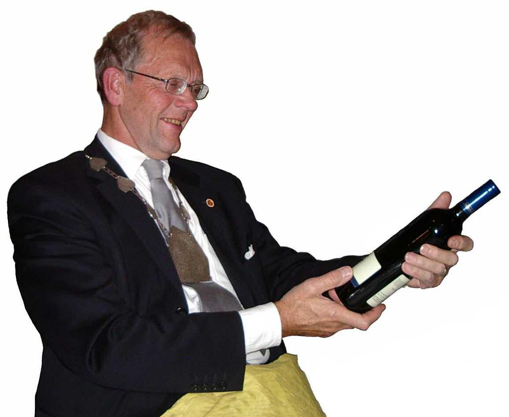 ÖM Carl-Erik Kanne bjöd på en STILLA FLODFÄRD MED GODA VINER F örutom själva vinprovningen bjöds vi på en trevlig resa genom flera vindistrikt efter floden Duero i Spanien och vidare in i Portugal,