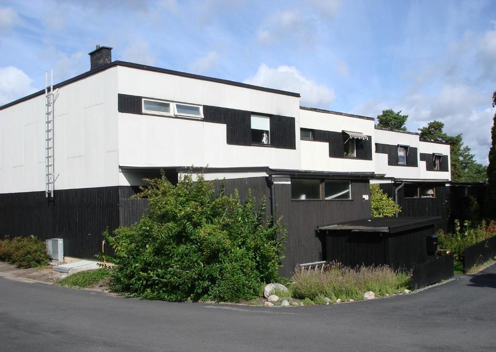 åtgärder för bostadsförsörjningen förbereds och genomförs. Riktlinjerna för kommunens bostadsförsörjning ska antas av kommunfullmäktige.