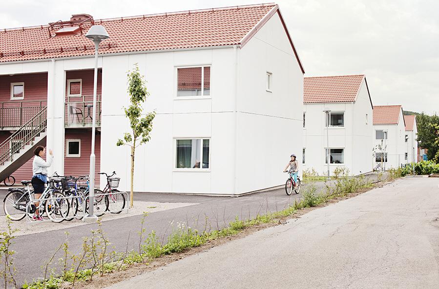BOSTADSBESTÅND Bostäderna i kommunen består till störst del av småhus varav merparten är äganderätter. Den totala andelen äganderätter är 55 %.