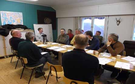 På gång i Jaktvårdsföreningen ÅRSMÖTESGÄNGET samlat före smörgåstårtan och vargdiskussionerna ÅRSMÖTET hölls 26 mars i Breidablick.