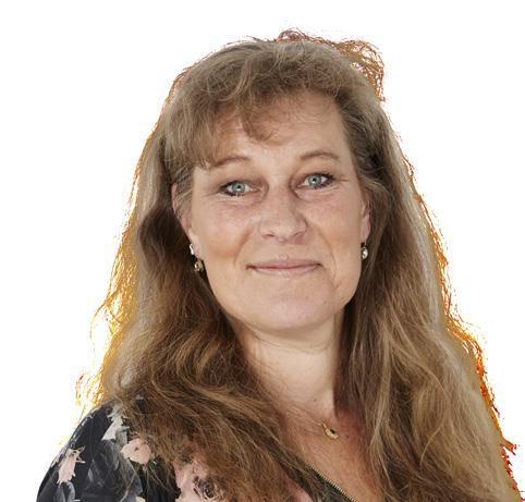 Utveckling Halland Lisa Andersson Per Stenberg Vallda Hallands läge är gynnsamt och vi har en stadigt ökande befolkning, landets högsta förvärvsfrekvens och en väl utvecklad samhällsservice.