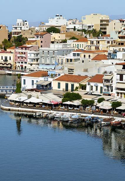 sydsidan av Kreta. Härifrån kan du åka på dagsutflykter till den vackra Prevelistranden.