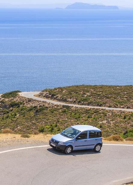Makrigialos Makrigialos ligger naturskönt på öns södra sida, där naturen är vildare, vattnet klarare och du hittar fina snorklingsvikar. Margarites By sydöst om Rethymnon känd för sin keramik.