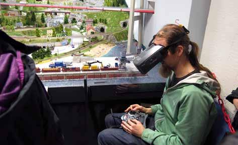 Text och foto: Redaktionen Helgen den 3 4 januari firade Miniature Kingdom i Kungsör ettårsjubileum. Under hela helgen bjöds på kaffe och tårta.