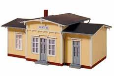 Det finns även medskickat blåa väggar för att bygga den som en äldre villa.