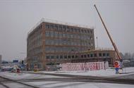 Birger Engström 054-7707807 Nybyggnad Parkeringshus Antal våningar 7st Nybyggnad av kontorshus i Skövde Regionens hus Tak och plåtarbeten på regionens hus i Skövde Byggstart mars 2017 Byggkostnad 150