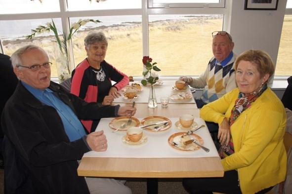 Årets högtidliga sammanträde var som de sista åren i Reykjavik Energis lokaler på Bæjarháls, ledad för det mesta av logens nya StM, Hrólfur Jónsson.