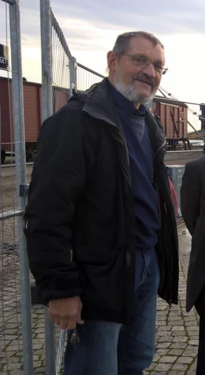Söndag 15 oktober Besök ombord på S/S Trafik Söndagen inleddes med besök ombord på S/S Trafik som ligger vinterförtöjd i hamnen i Hjo.