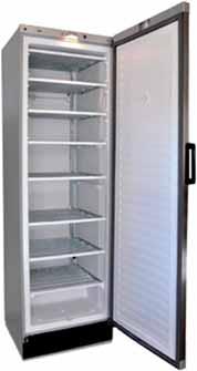 Kyl- och frysskåp KYLSKÅP CFKS 471 STEEL CFKS 471 är ett högklassigt kylskåp i rostfritt stål som utformats för långvarig förvaring av livsmedel i storkök.