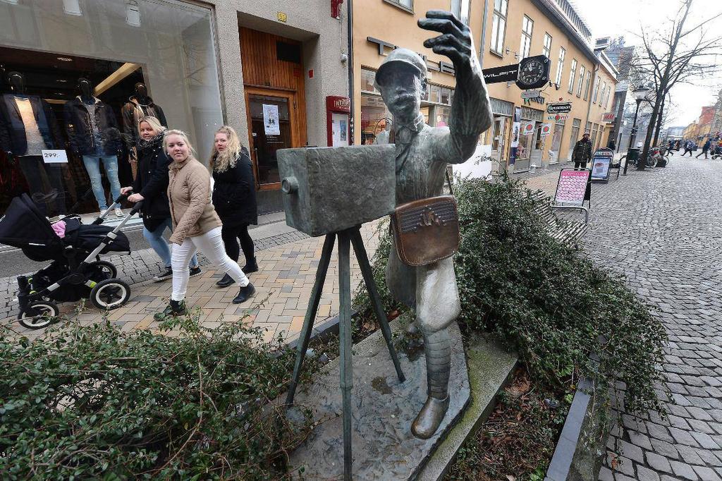 KARLSTAD NORRKÖPINGS TIDNINGAR