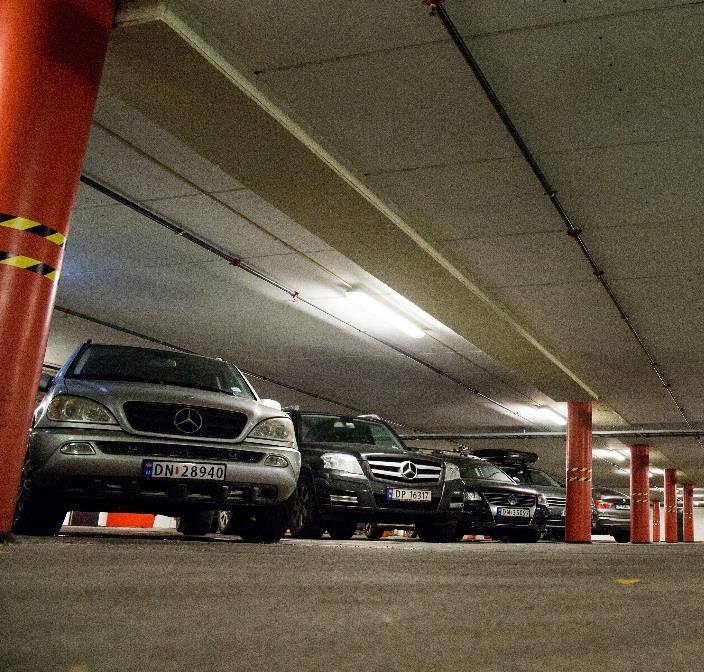 minskar värmebehovet Projektet visade att huset kunde vara helt självförsörjande till september men att det därefter krävdes tillskott, vilket planeras att lösas med en stirlingmotor.