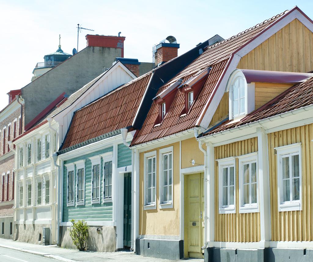 BOSTADSMARKNADSANALYS FÖR KALMAR LÄN 2018 9 som ökade i befolkning gjorde därför det uteslutande tack vare en stark inflyttning.