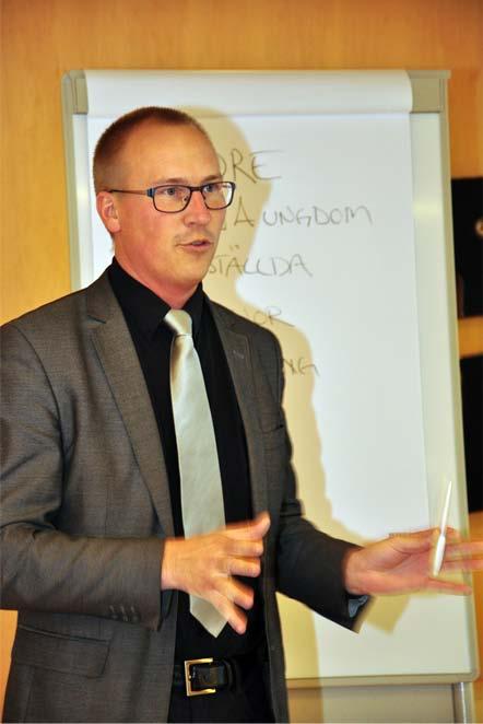 Mikael Eskilandersson. Syd hjälper Dalarna med kompetensbyggande Lördagen den 18 januari genomfördes en andra kandidatutbildning för kandidater till kommunfullmäktige i Dalarnas län.
