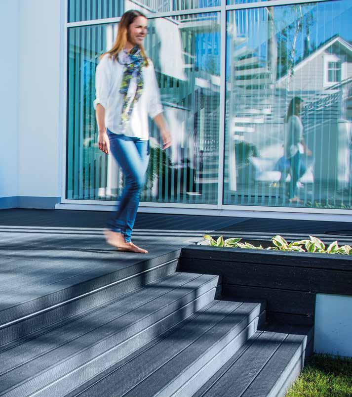 UPM ProFi Deck 150, Natthimmelsvart/Seinäjoki, Finland Fräscht och modernt utseende Ligninfri färgtålighet Överlägsen förmåga att stå emot fläckar Extra hållbart inre Noll graders lutning möjlig Hög