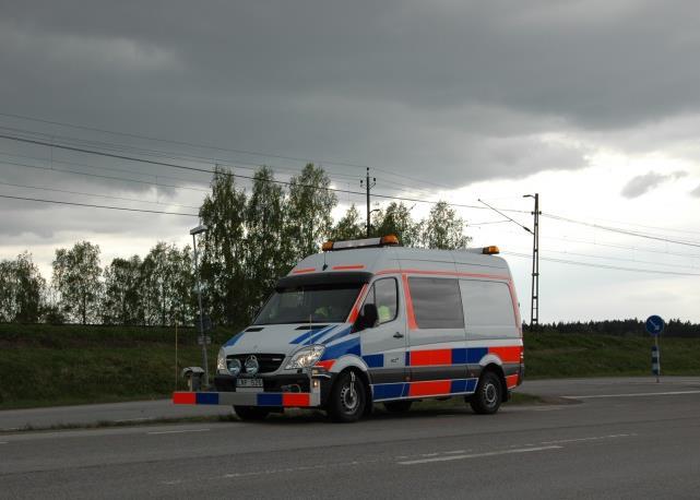 .1. Utrustning 10.1.1. Vägytetillståndsmätning med mätbil, VTIRST och NCC Profilograf VTIRST (Road Surface Tester) och NCC Profilograf är mätbilar avsedda för tillståndsmätning av vägytan (se Figur 21).