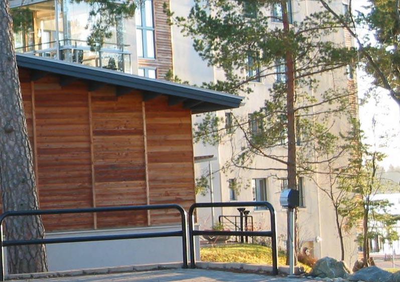 inte förekomma. Vid nybyggnad är det viktigt att planera rätt. Brunnen eller tanken som ska slamsugas bör inte placeras för långt från tömningsfordonets uppställningsplats.