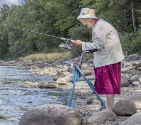 Årsredovisning 2016 Svenska Skogsplantor, upplåtelser, jakt, fiske och slussning Sveaskog är landets största markägare och har därför ett speciellt ansvar att erbjuda även marklösa jägare och fiskare