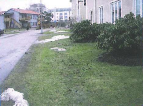 Bild 10: Ett exempel på utformning av fördämning i svackdiken (huskvarnaekologi.se, 2013).