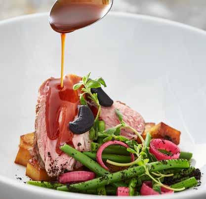 SAUCE BORDELAISE Prova att använda rödvinssåsen som bas till en klassisk Sauce Bordelaise, smaka eventuellt av med portvin och tillsätt märg om