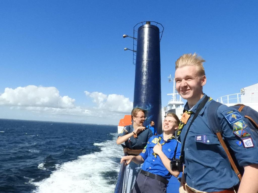 Samt ledarna Konstantin och Jojo. Vid klockan 6:00 var alla närvarande, och 06:21 avgick SJtåget mot Köpenhamn.