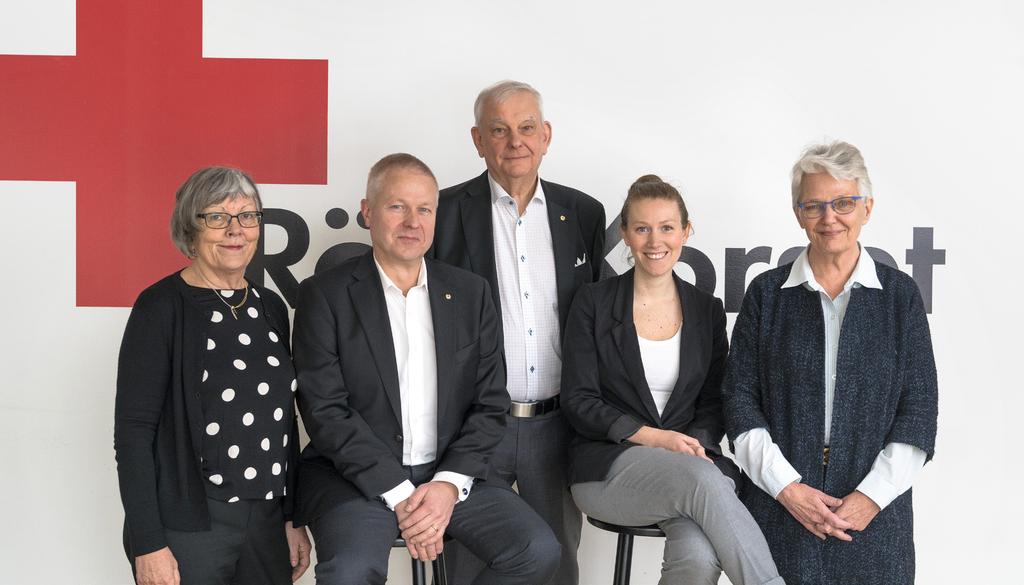 Styrelse Från vänster: Angelica Rage, Johan Sohlberg, Bo Hermansson, Tove Kopperdal, Margareta Wahlström Angelica Rage Styrelseledamot. Invald 2015. Född 1950. Bor i Forshaga.