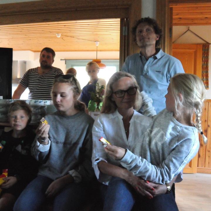 & dragning av Brända bylotteri.