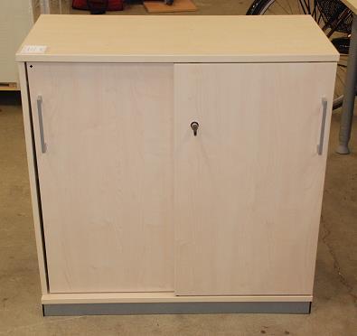 FÖRVARING MODELL: SPACE S2P800SDI UTFÖRANDE: STOMME OCH FRONT BJÖRKLAMINAT.
