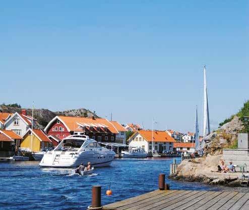 Under vintern erbjuder vi båtplats i vattnet vid bryggan eller uppställning på land. Har du hus på exempelvis Härön så har vi även parkeringsplatser för bil till uthyrning.
