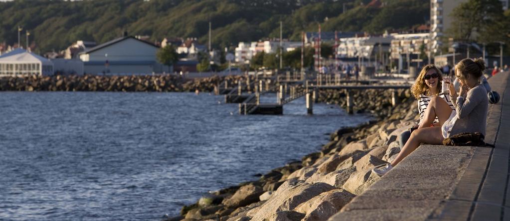 Våra sevärdheter några tips I nordvästra hörnet av Skåne ligger Helsingborg. Det är landskapets näst största stad med sina 134 000 invånare i kommunen.