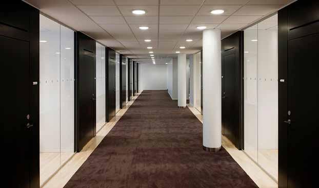 OFFICE & HOME INTERIORS MORGANA INREDNINGSMÖJLIGHETER OCH KÄNSLA FÖR FINISH Morgana förvärvades sent 2016 och har haft ett starkt första år i Lammhults Design Group.