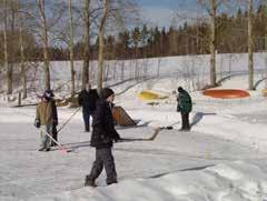 Då finns även möjlighet att låna en skidkälke för er som är i behov av det (sittski som används av personer med rörelsehinder).