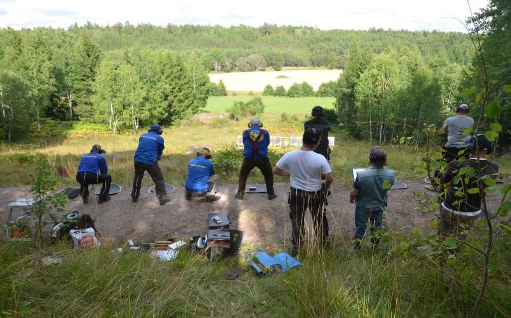 Dnr 108:018/16 (och bilaga 2 till dnr 103:024/2016) 2 VERKSAMHETSBERÄTTELSE FÖR 2015 Svenska Pistolskytteförbundet kan se tillbaka på 2015 som ännu ett år med fortsatt höga medlemsantal, god