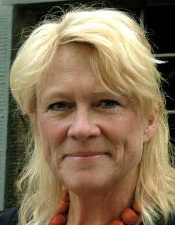 Karin Rudling, 59 år, bor i Sollentuna Inga egna funktionshinder. Har arbetat inom rehabiliteringsmedicin sedan 1991. Utbildad läkare vid Karolinska Institutet. Examen 1986. Legitimerad 1991.