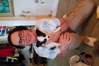 Ann Bubère, 60 år, bor i Trosa MS, progressiv. Numera web shop med hundprodukter/hundapotek. Tidigare hundfysioterapeut med egen praktik, butik och veterinärmottagning.