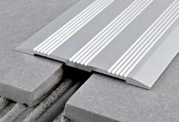 / 100 mm Silver anod alu Proplate 80 ALZ 2,7 m längder Storlek Material PETAA 80ZA Självh.