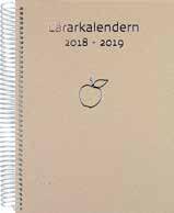 Plastficka och flyttbara flikar. 90 1253 19, Lärarkalendern Förskolan Kalender med omslag i PP-plast, gummiband. Utbytbart motiv i plastficka. Veckouppslag med timindelning 8-17. Årsplaner.
