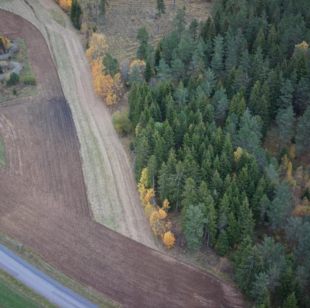 En låg täthet av potentiellt förorenade områden erhålls då det inom delområdet inte finns några större industriområden och då delområdet enbart innehåller mindre bebyggda områden samt att det ligger