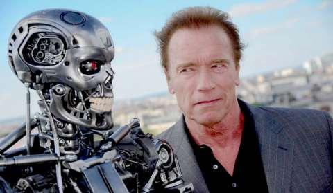 Artificiell Intelligens (AI) Exempel på Nivå IV (själviskhet) Google forskar i att låta datorer spela specialgjorda spel Resultaten har visat att datorerna beter sig ungefär som