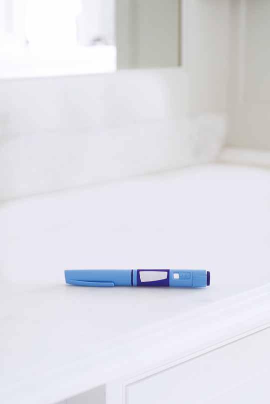 Instruktioner för att använda Saxenda injektionspenna Saxenda finns i en penna och injiceras en gång om dagen, vid vilken tid som helst, oberoende av när du äter dina måltider.
