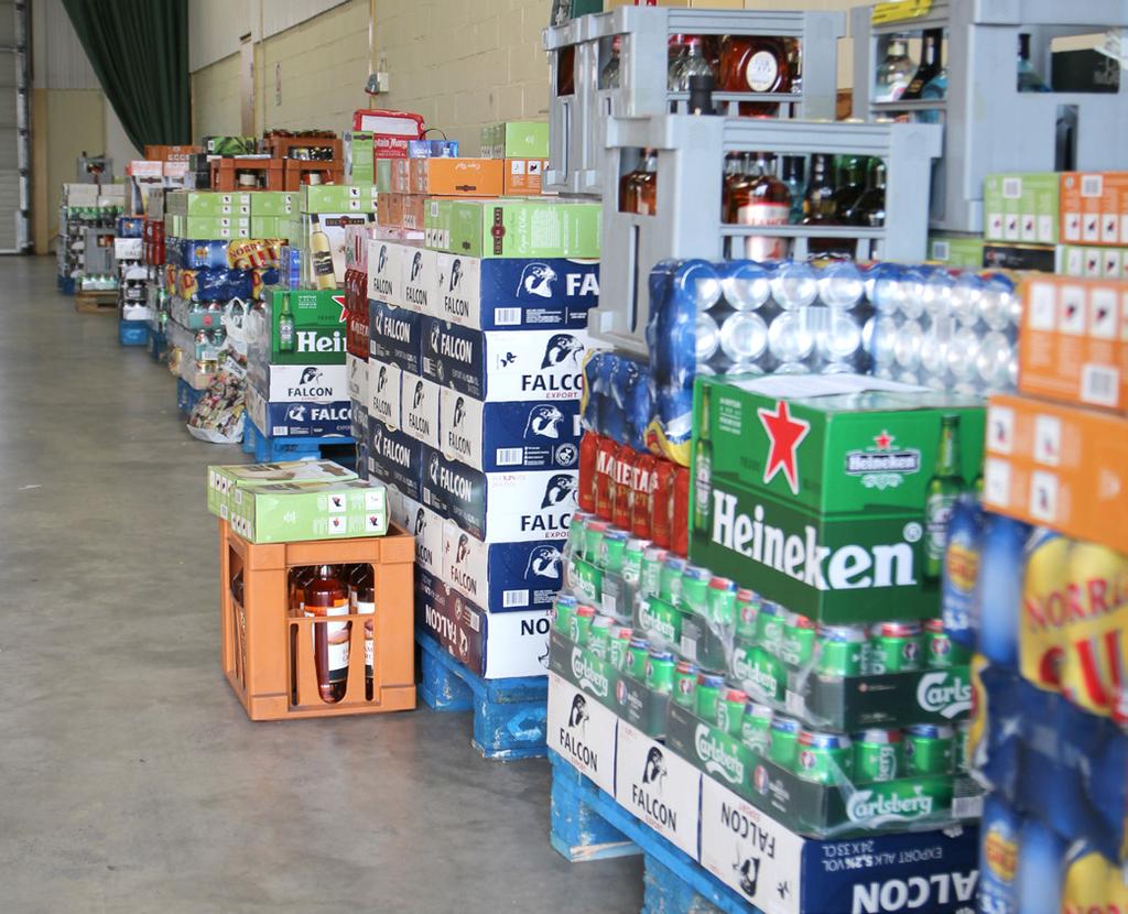 TULLVERKETS ÅRSREDOVISNING 2016 61 Foto: Katarina Brodin spritbussar som för in stora mängder alkohol under sken av privat införsel men där alkoholen säljs illegalt.